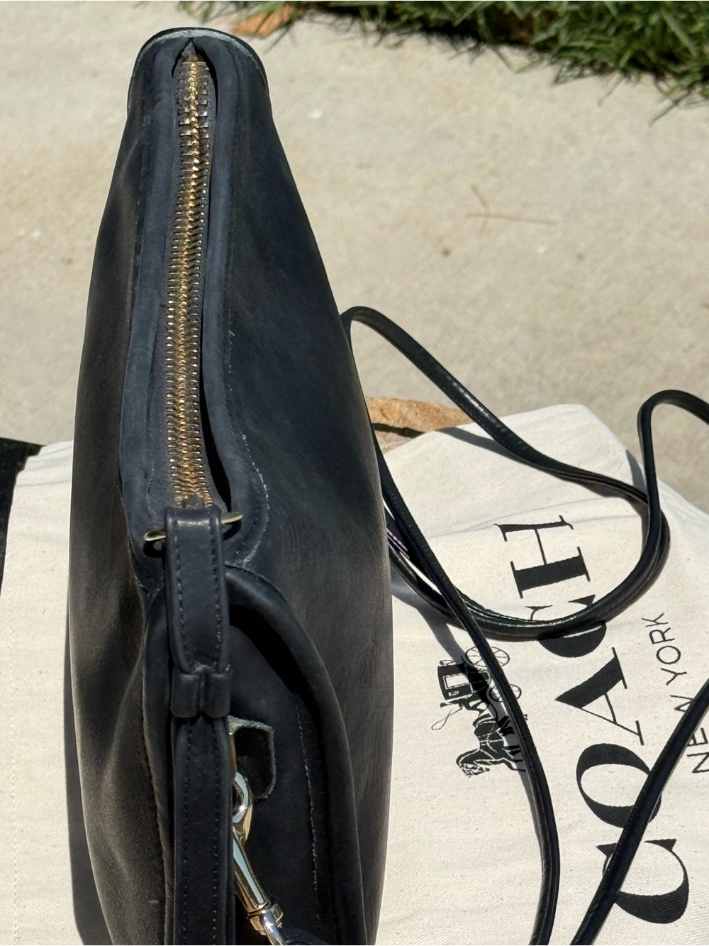 Coach RARE Vintage NYC Black Convertible Clutch w/ Original Suede HT #9635 - Picture 15 of 16